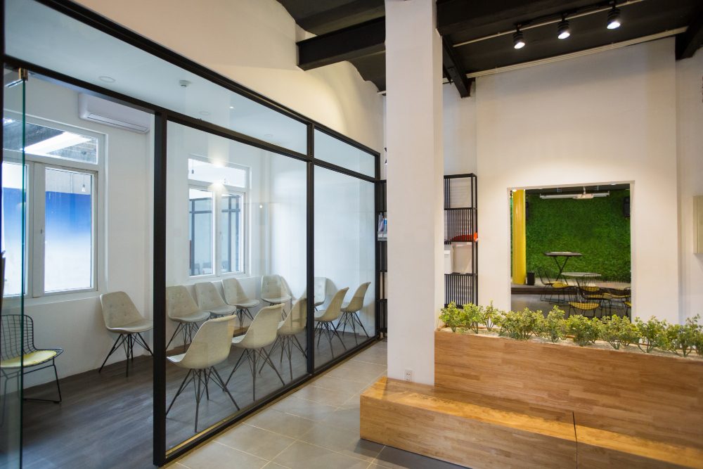 15 Glass Office Door Designs To Modernize Your Office