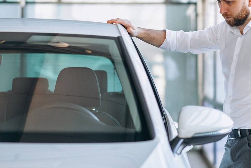 Vibration Resistance in Automotive Glass: Engineering Principles and Testing Methods