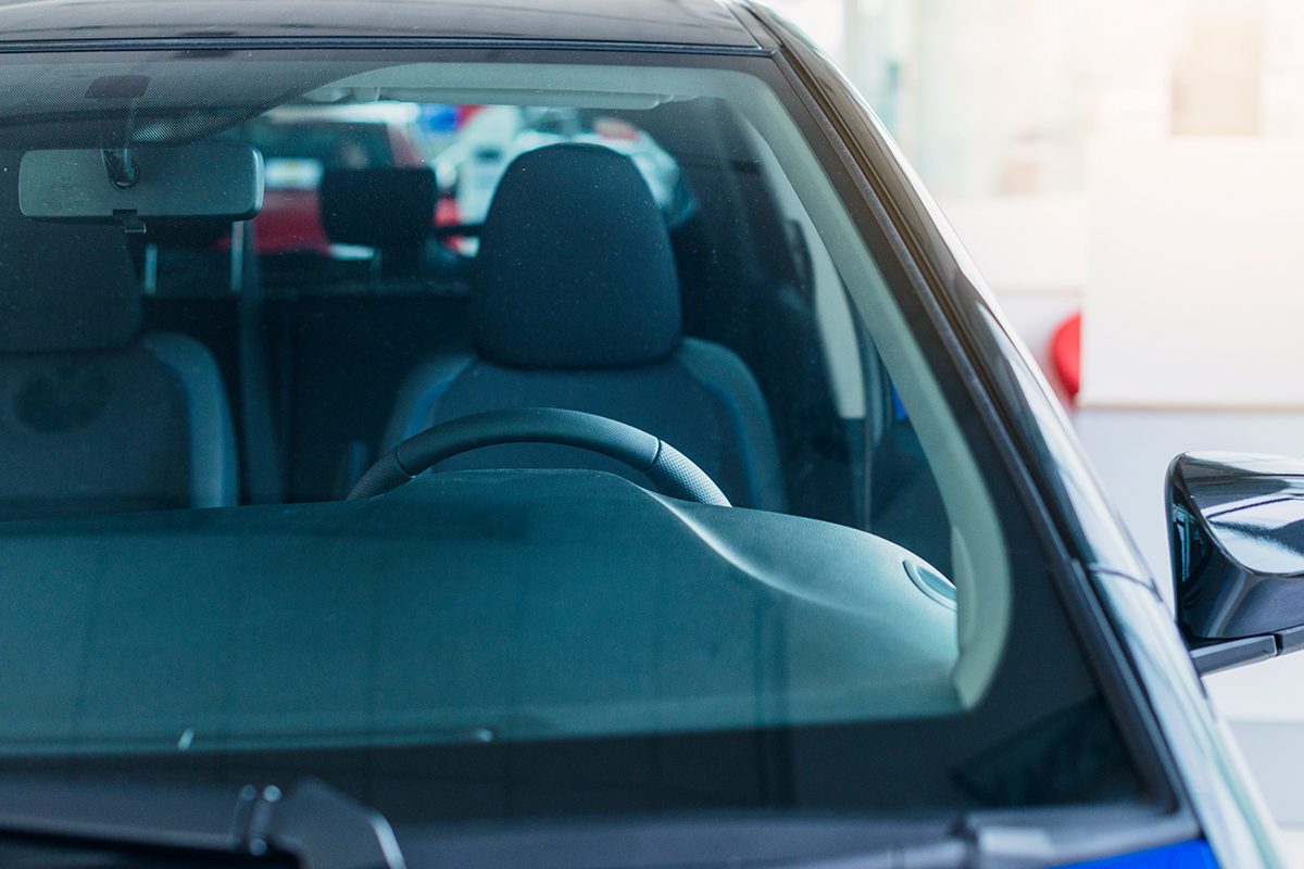 Laminated vs Tempered Glass: What’s Best for Your Vehicle?
