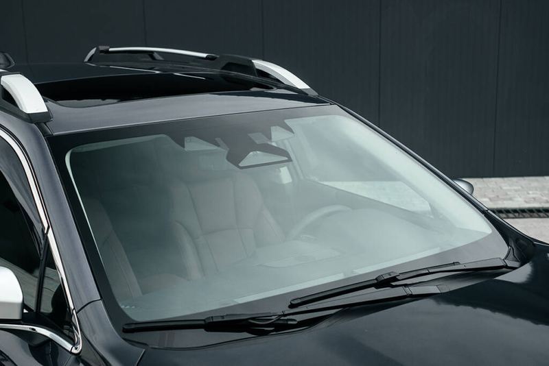 Laminated vs Tempered Glass: What’s Best for Your Vehicle?