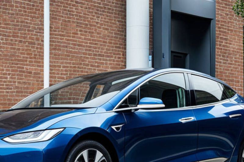 Electric Vehicle Window Systems: Special Requirements and Innovations