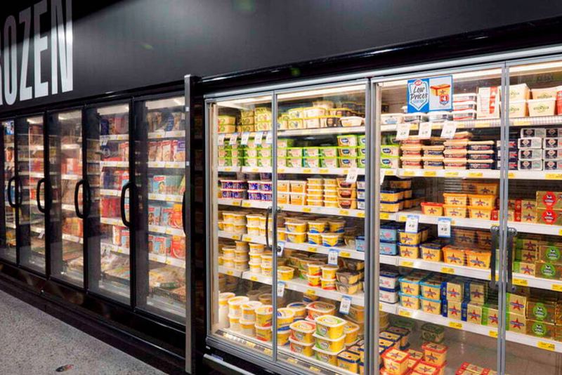 Anti-Fog & Anti-Condensation Glass Solutions For Refrigeration Units