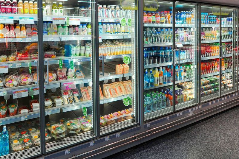 The Role Of Glass In Walk-In Coolers & Display Freezers