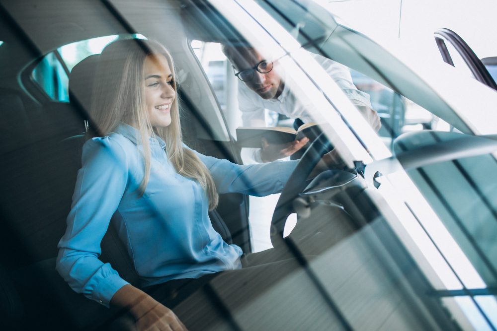 Vibration Resistance in Automotive Glass: Engineering Principles and Testing Methods